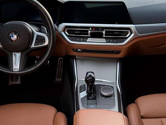 BMW-320i-2.0 16V TURBO GASOLINA M SPORT AUTOMÁTICO BMW-320i-2021