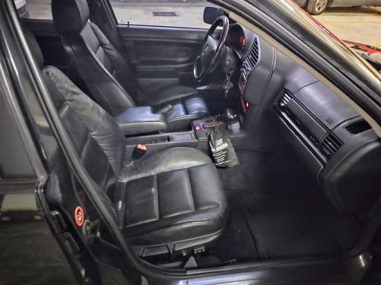 BMW-328i-1996