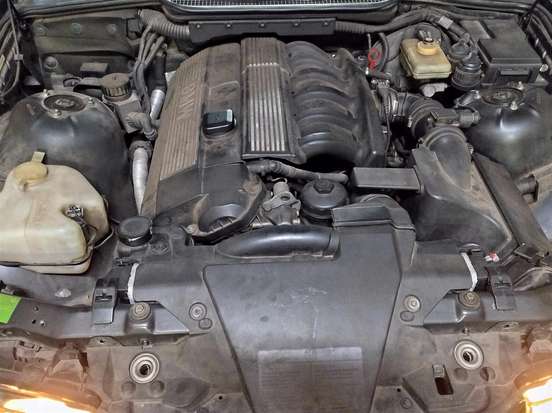 BMW-328i-1996