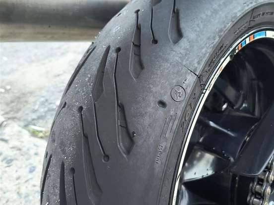 BMW-F 800 R BMW-F 800 R-2014