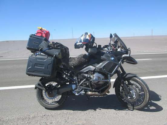BMW-R 1200 GS ADVENTURE TRIPLE BLACK-2011