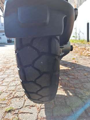 BMW-R 1200 GS ADVENTURE TRIPLE BLACK-2011