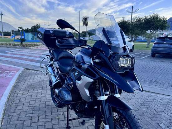 BMW-R 1250 GS ADVENTURE PREMIUM + EXCLUSIVE BMW-R 1250 GS ADVENTURE PREMIUM + EXCLUSIVE-2019