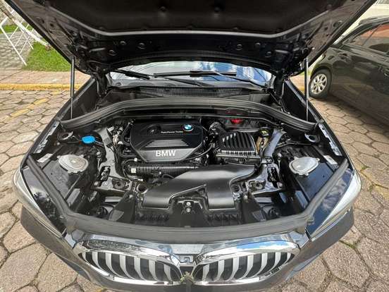 BMW-X1-2.0 16V TURBO ACTIVEFLEX SDRIVE20I X-LINE 4P AUTOMÁTICO BMW-X1-2020