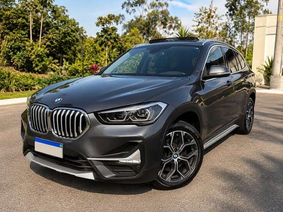 BMW-X1-2021