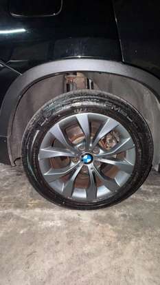 BMW-X1-2011