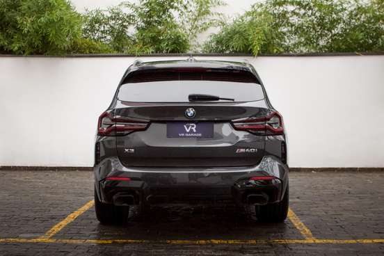 BMW-X3-2022