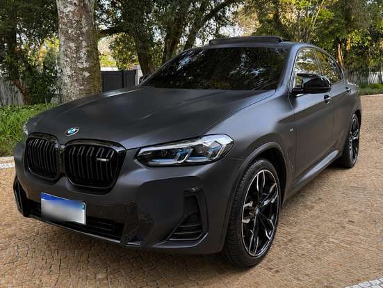 BMW-X4-2023