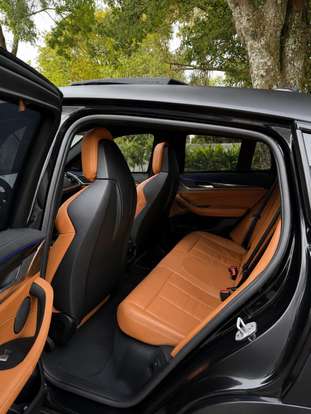 BMW-X4-2023