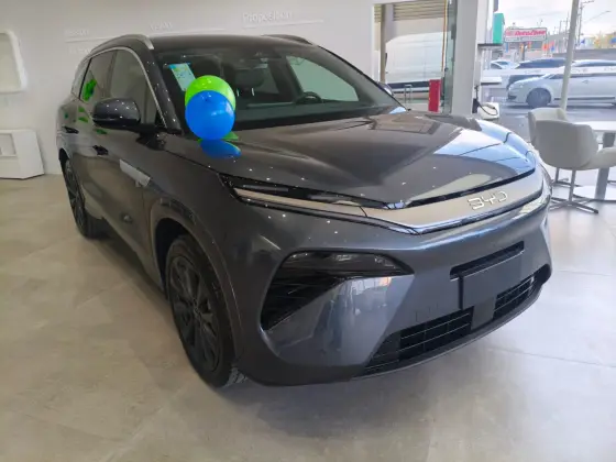 BYD ATTO 8 1.5 TURBO PHEV AWD AUTOMÁTICO