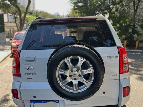CAOA CHERY-TIGGO-2.0 16V GASOLINA 4P AUTOMÁTICO CAOA CHERY-TIGGO-2014