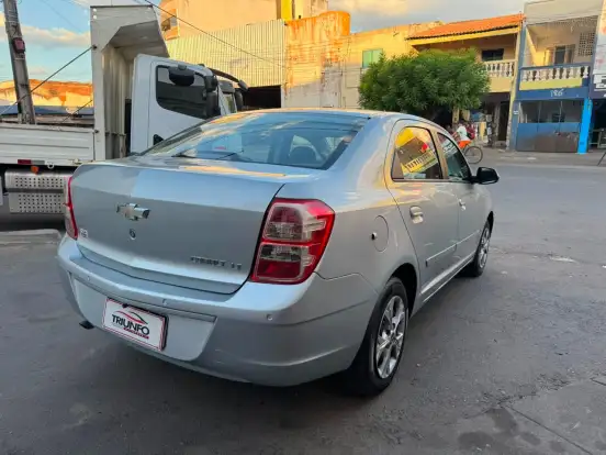 CHEVROLET-COBALT-2012