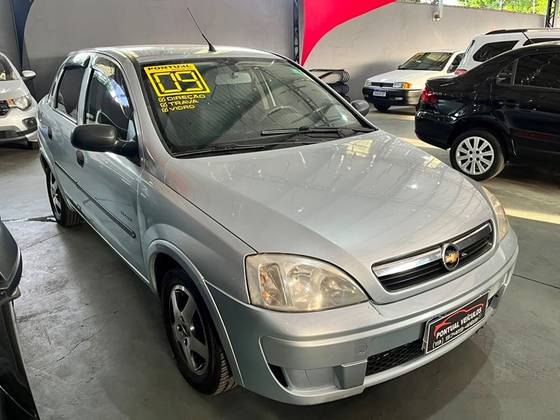 CHEVROLET CORSA 1.4 MPFI MAXX SEDAN 8V FLEX 4P MANUAL