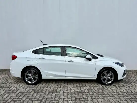 CHEVROLET-CRUZE-2022