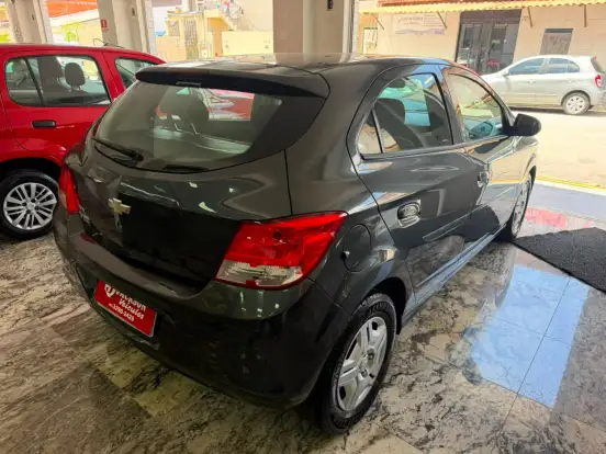 CHEVROLET-ONIX-1.0 MPFI JOY 8V FLEX 4P MANUAL CHEVROLET-ONIX-2016