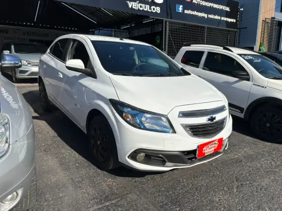 CHEVROLET ONIX 1.4 MPFI LT 8V FLEX 4P AUTOMÁTICO