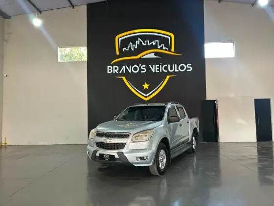 CHEVROLET S10 2.4 LS 4X2 CD 8V FLEX 4P MANUAL CHEVROLET S10 2.4 LS 4X2 CD 8V FLEX 4P MANUAL