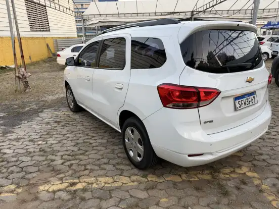 CHEVROLET-SPIN-2023