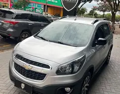 CHEVROLET SPIN 1.8 ACTIV 8V FLEX 4P AUTOMÁTICO CHEVROLET SPIN 1.8 ACTIV 8V FLEX 4P AUTOMÁTICO