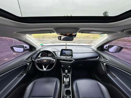 CHEVROLET-TRACKER-2020