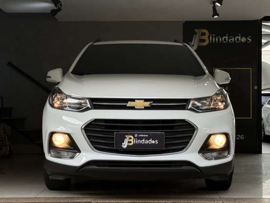 CHEVROLET-TRACKER-2017