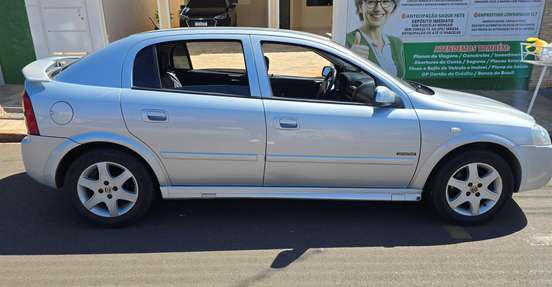 CHEVROLET-ASTRA-2009