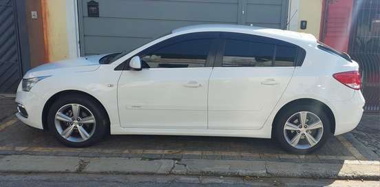 CHEVROLET-CRUZE-2015