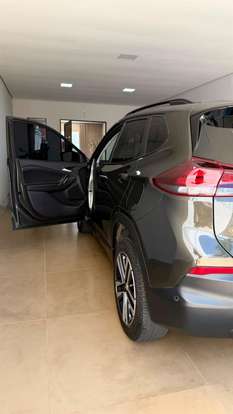 CHEVROLET-TRACKER-2023