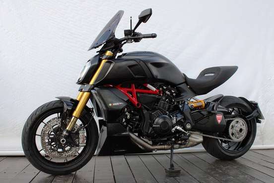 DUCATI-DIAVEL 1260 S-2021