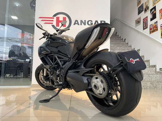 DUCATI-DIAVEL ABS-2013