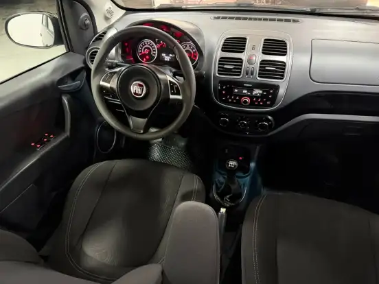 FIAT-GRAND SIENA-1.4 MPI ATTRACTIVE 8V FLEX 4P MANUAL FIAT-GRAND SIENA-2017