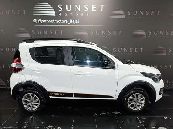 FIAT-MOBI-1.0 EVO FLEX TREKKING MANUAL FIAT-MOBI-2023