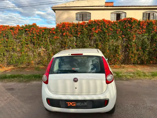 FIAT-PALIO-2013
