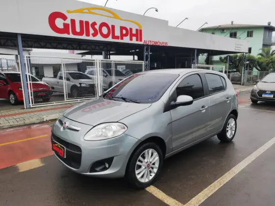 FIAT PALIO 1.6 MPI ESSENCE 16V FLEX 4P MANUAL