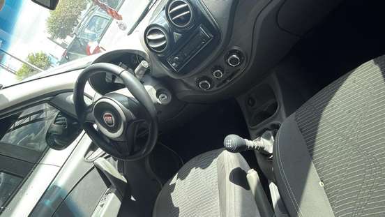 FIAT-PALIO-1.0 MPI ATTRACTIVE 8V FLEX 4P MANUAL FIAT-PALIO-2014
