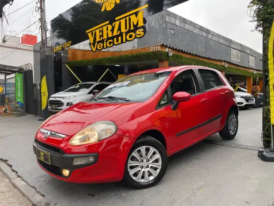 FIAT PUNTO 1.4 ATTRACTIVE 8V FLEX 4P MANUAL FIAT PUNTO 1.4 ATTRACTIVE 8V FLEX 4P MANUAL