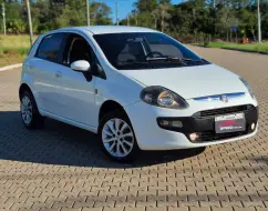 FIAT PUNTO 1.4 ATTRACTIVE 8V FLEX 4P MANUAL FIAT PUNTO 1.4 ATTRACTIVE 8V FLEX 4P MANUAL