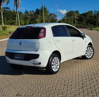 FIAT-PUNTO-2012
