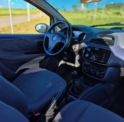 FIAT-PUNTO-2012