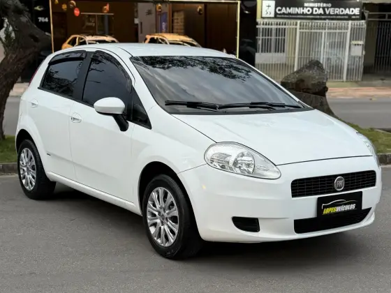 FIAT PUNTO 1.4 ATTRACTIVE 8V FLEX 4P MANUAL