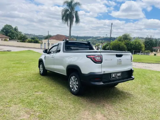 FIAT-STRADA-2023