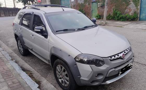 FIAT PALIO 1.8 MPI ADVENTURE WEEKEND 16V FLEX 4P AUTOMATIZADO