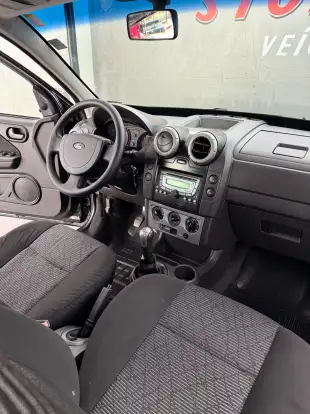FORD-ECOSPORT-2010