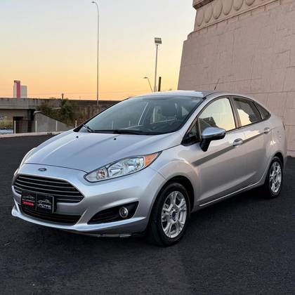 FORD FIESTA 1.6 SE HATCH 16V FLEX 4P MANUAL