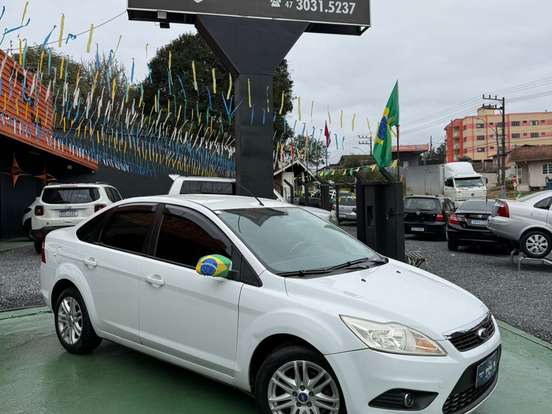FORD-FOCUS-1.6 GLX 16V FLEX 4P MANUAL FORD-FOCUS-2012