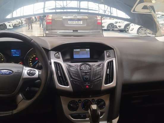 FORD-FOCUS-1.6 SE 16V FLEX 4P POWERSHIFT FORD-FOCUS-2014