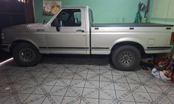 FORD F-1000 3.6 SUPER CS GASOLINA 2P MANUAL