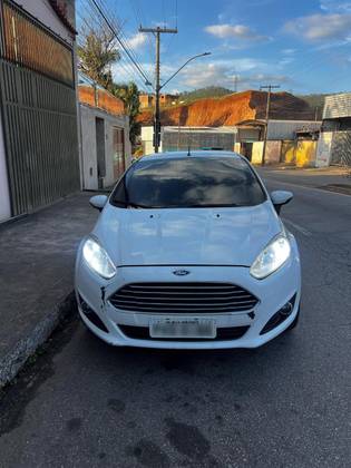 FORD FIESTA 1.6 SE HATCH 16V FLEX 4P MANUAL