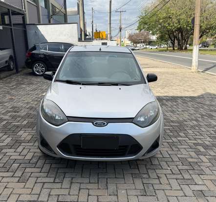 FORD-FIESTA-2011