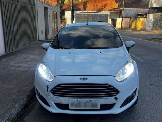 FORD-FIESTA-1.6 SE HATCH 16V FLEX 4P MANUAL FORD-FIESTA-2014